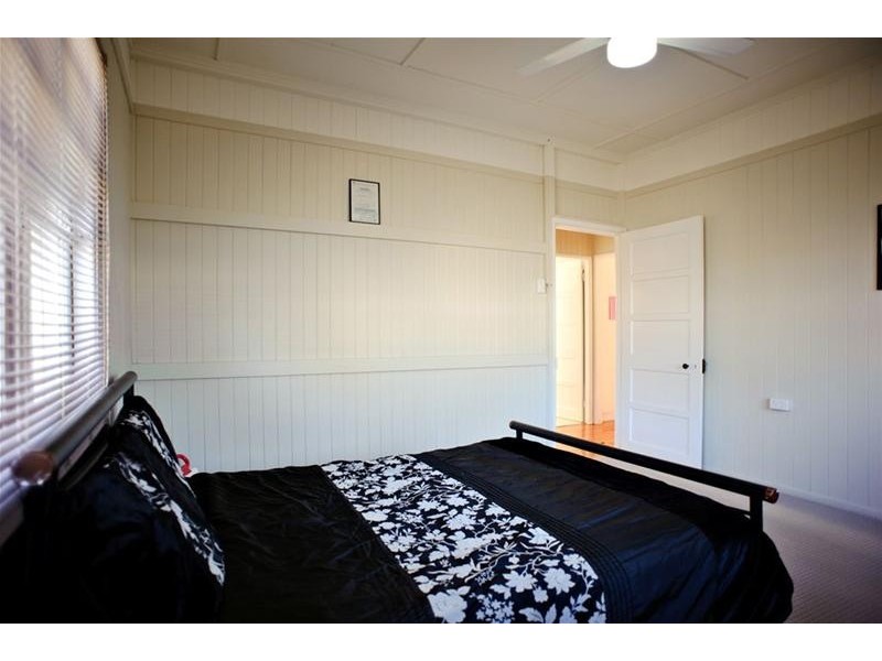 Newtown QLD 4350