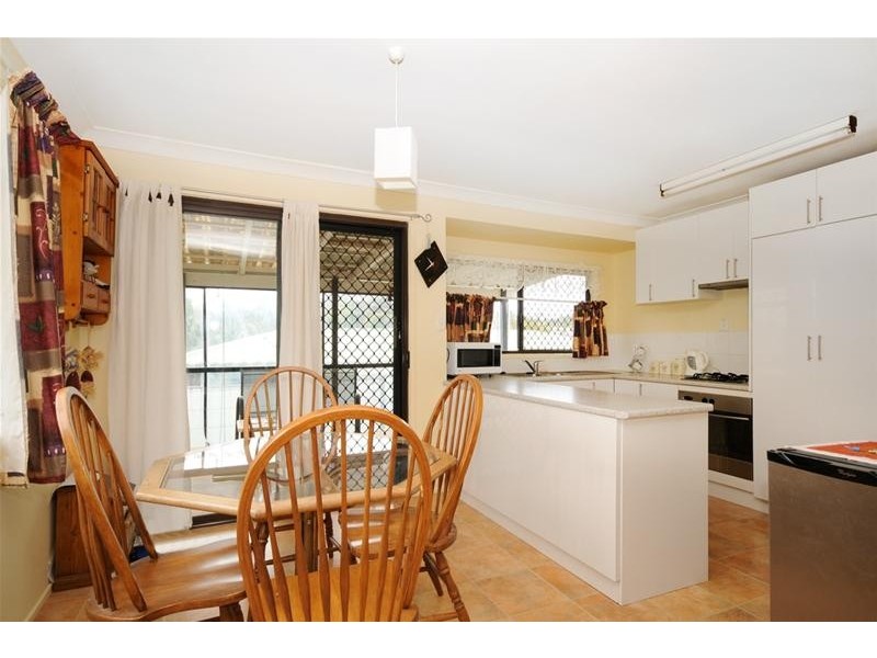 4 Marwedel Street, Kearneys Spring QLD 4350