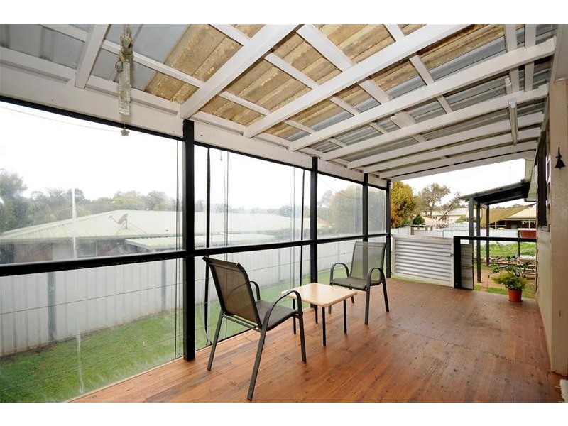 4 Marwedel Street, Kearneys Spring QLD 4350