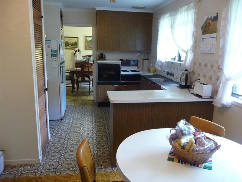 Mount Lofty QLD 4350