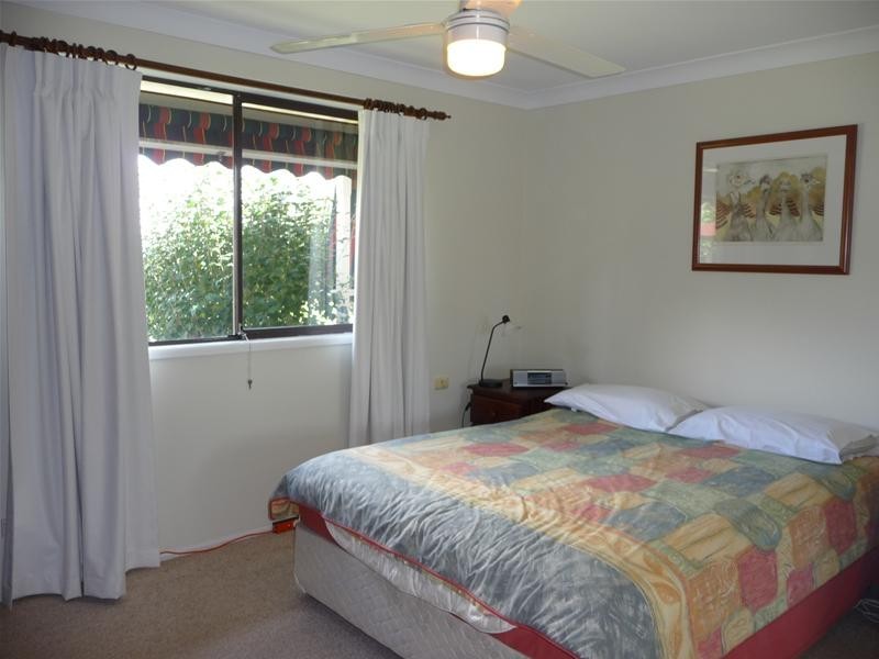 54b Stuart Street, Mount Lofty QLD 4350