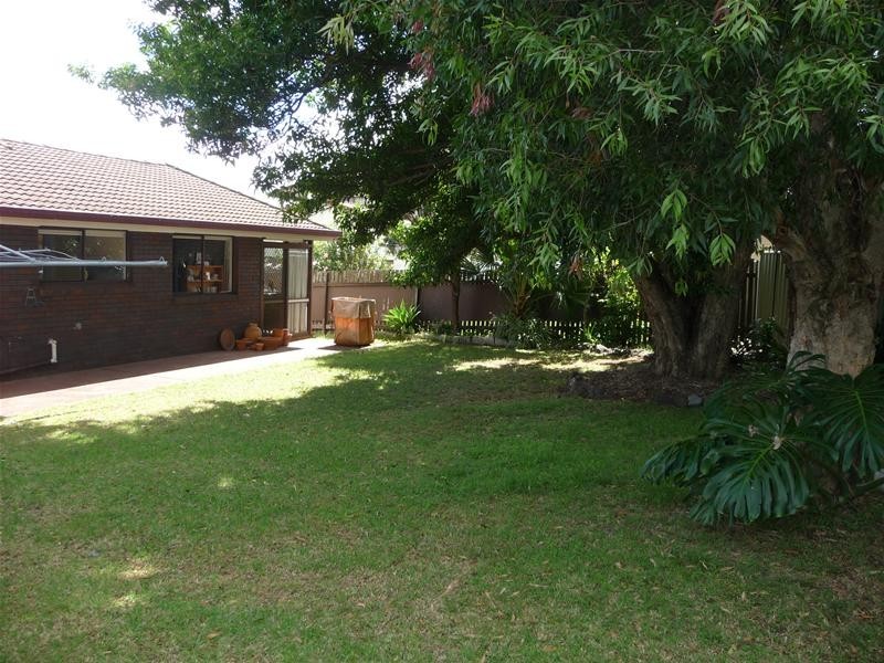 54b Stuart Street, Mount Lofty QLD 4350