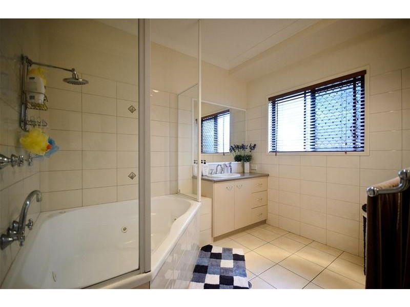 Meringandan West QLD 4352