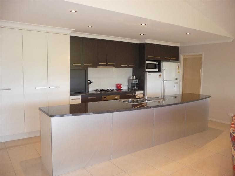 Hodgson Vale QLD 4352