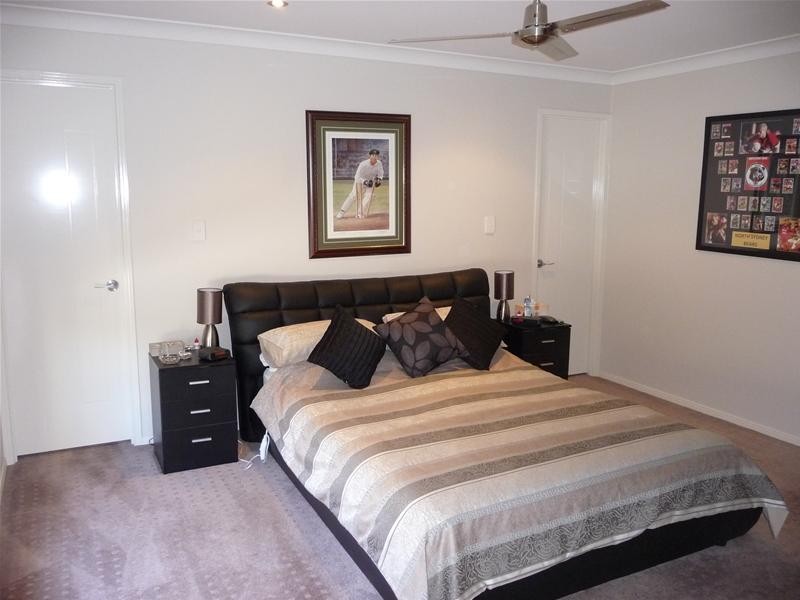 Hodgson Vale QLD 4352