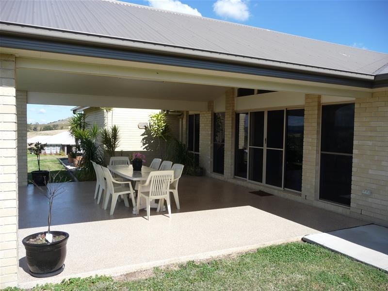 Hodgson Vale QLD 4352