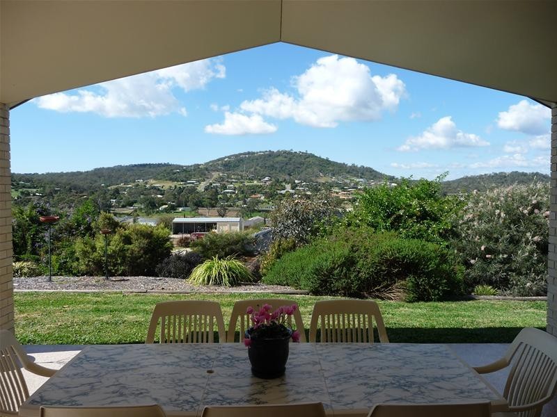 Hodgson Vale QLD 4352