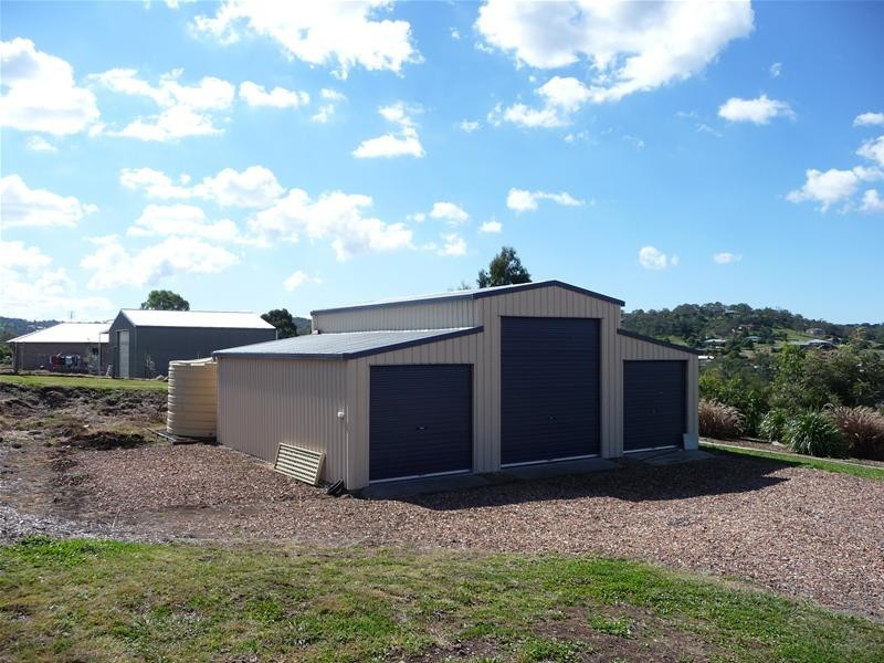 Hodgson Vale QLD 4352