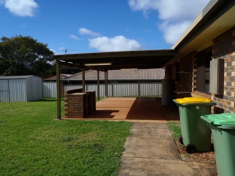 Kearneys Spring QLD 4350