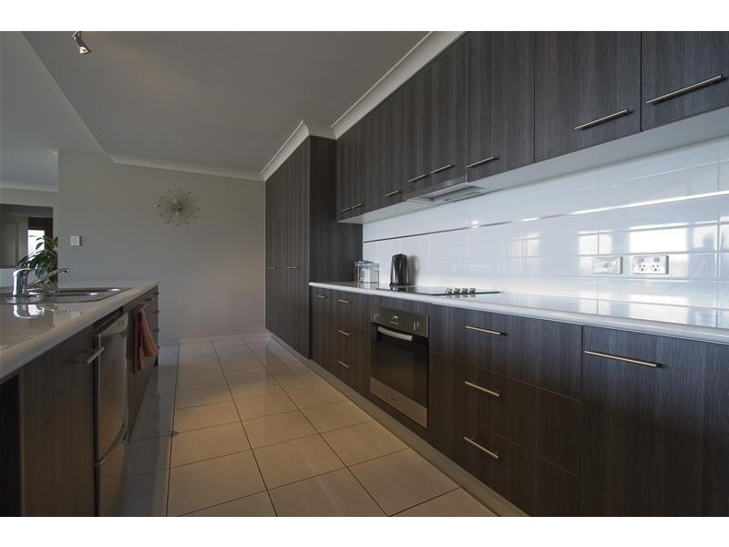 Westbrook QLD 4350
