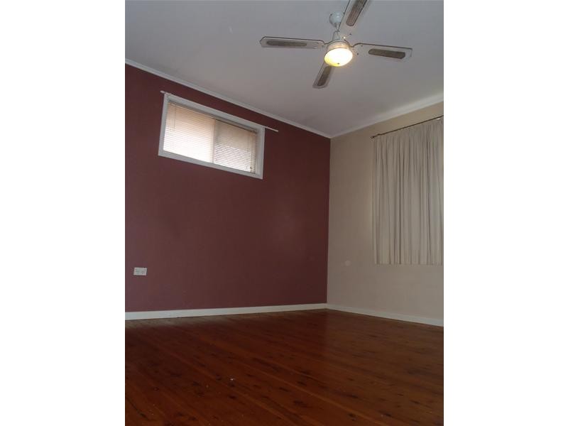 Centenary Heights QLD 4350