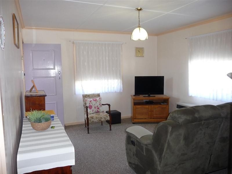 21 Teesdale Avenue, Newtown QLD 4350