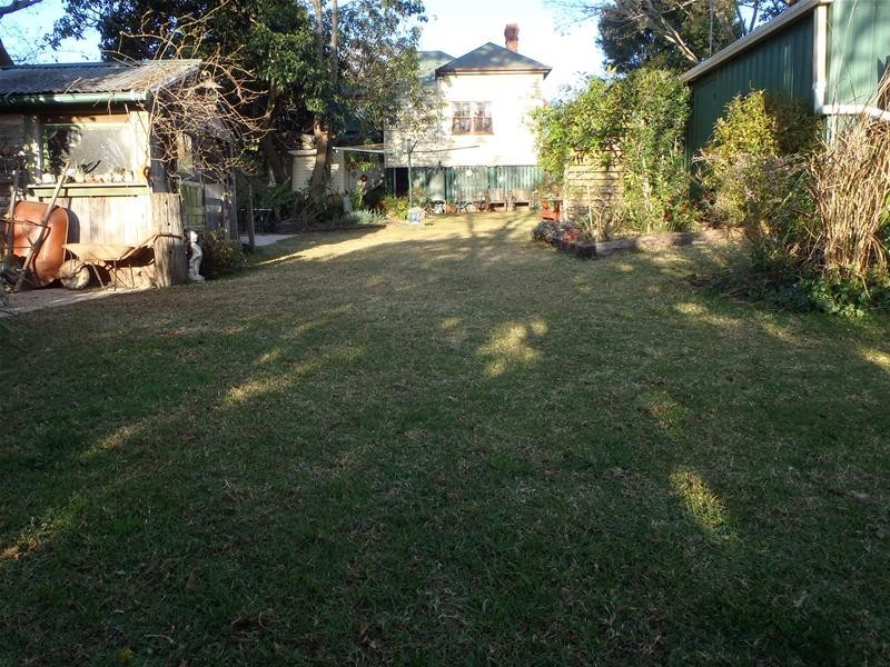 Centenary Heights QLD 4350