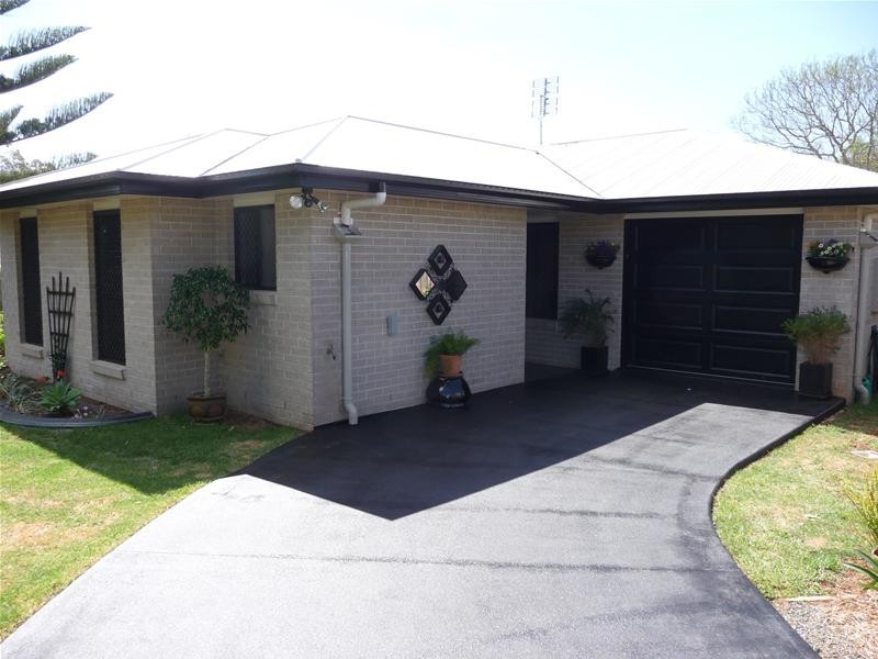 Centenary Heights QLD 4350