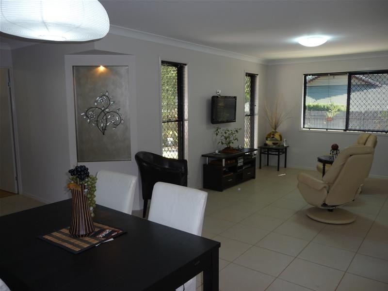 Centenary Heights QLD 4350