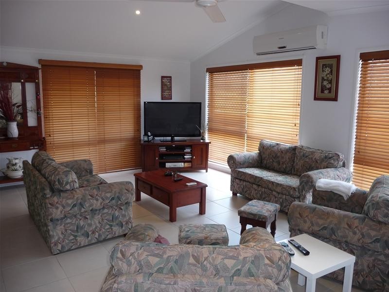 3 Mollison Court, Wilsonton QLD 4350