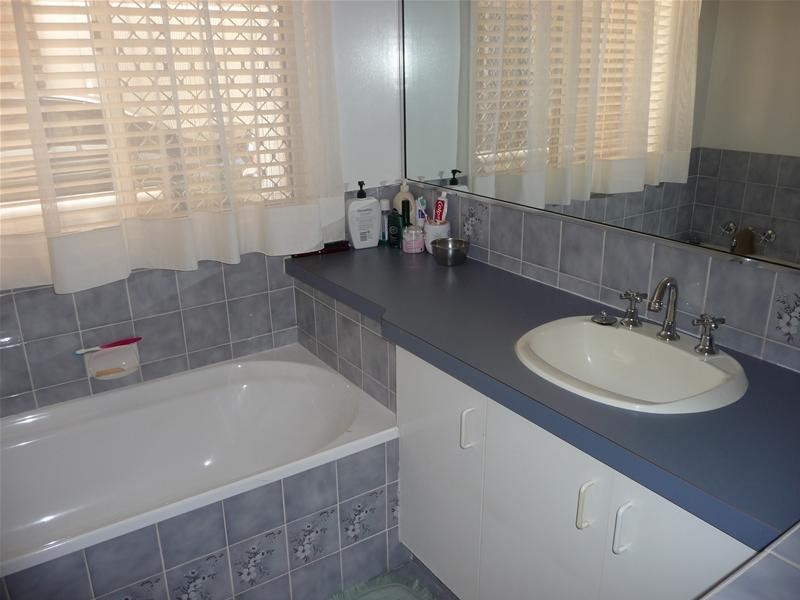 Withcott QLD 4352