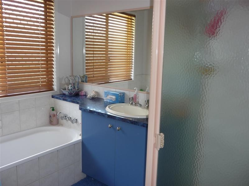 Glenvale QLD 4350