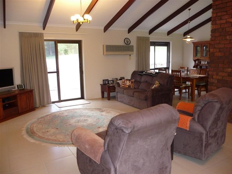 Withcott QLD 4352