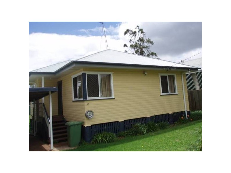Harlaxton QLD 4350