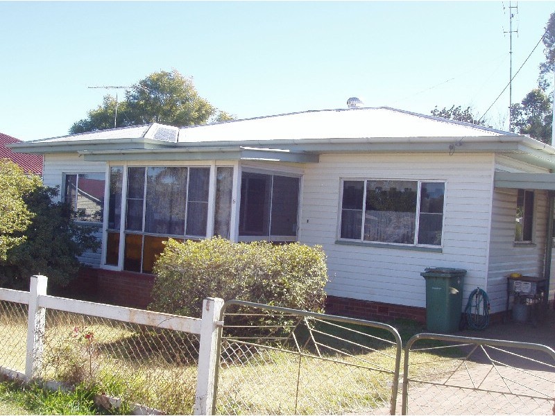 Centenary Heights QLD 4350