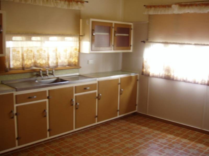 Centenary Heights QLD 4350