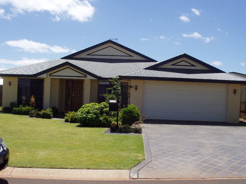 Middle Ridge QLD 4350