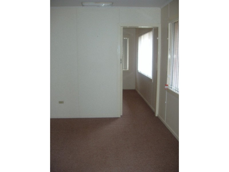 230 Taylor Street, Newtown QLD 4350