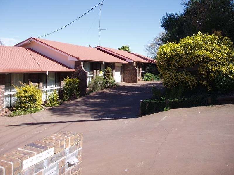Mount Lofty QLD 4350