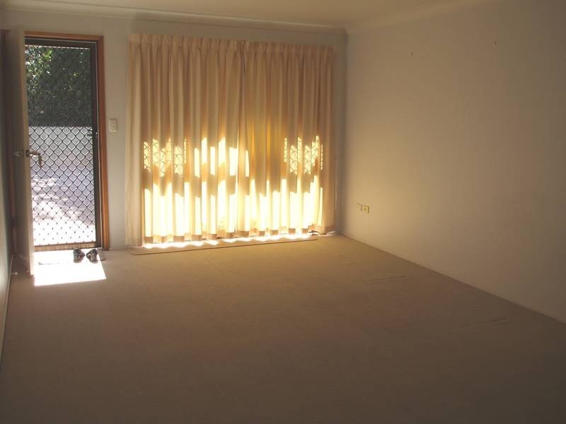 Mount Lofty QLD 4350