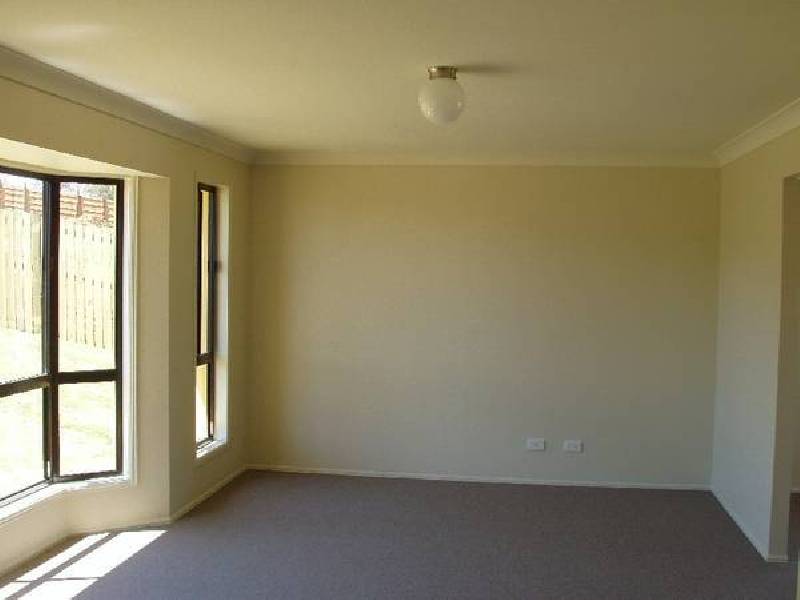 Mount Kynoch QLD 4350