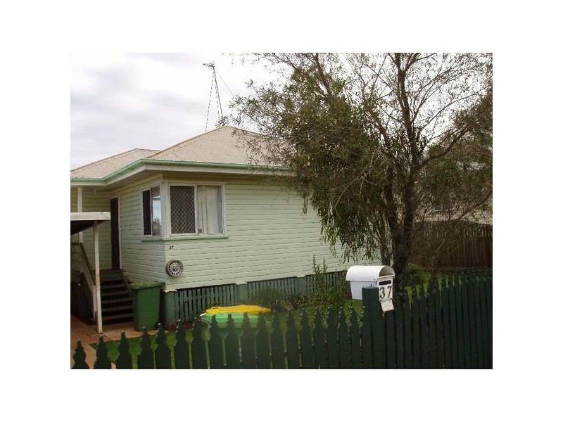 Harlaxton QLD 4350