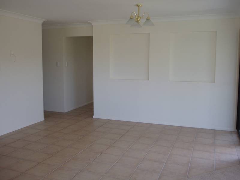 Centenary Heights QLD 4350