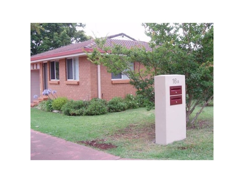 Centenary Heights QLD 4350