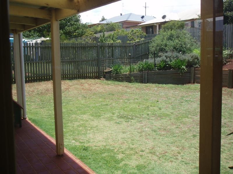 Glenvale QLD 4350