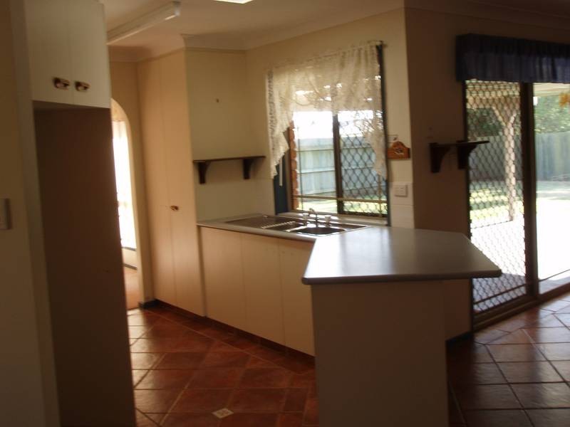 20 MULLER STREET, Kearneys Spring QLD 4350