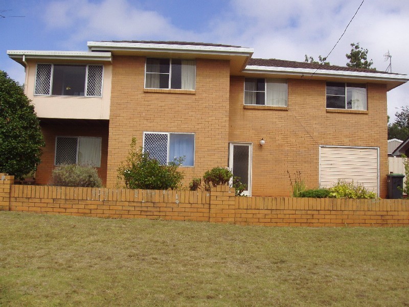 Mount Lofty QLD 4350
