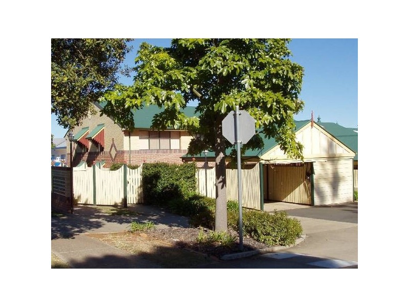East Toowoomba QLD 4350