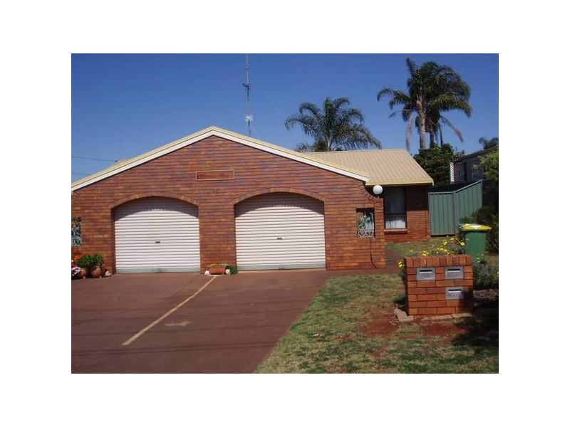 Kearneys Spring QLD 4350