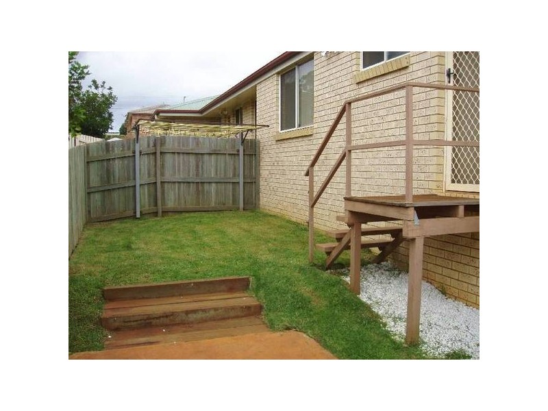 Kearneys Spring QLD 4350