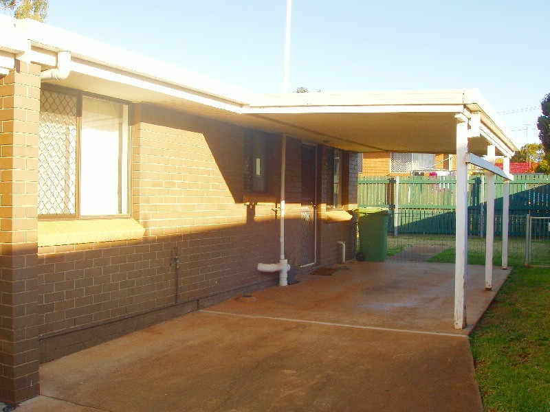 1/250 TAYLOR STREET, Newtown QLD 4350