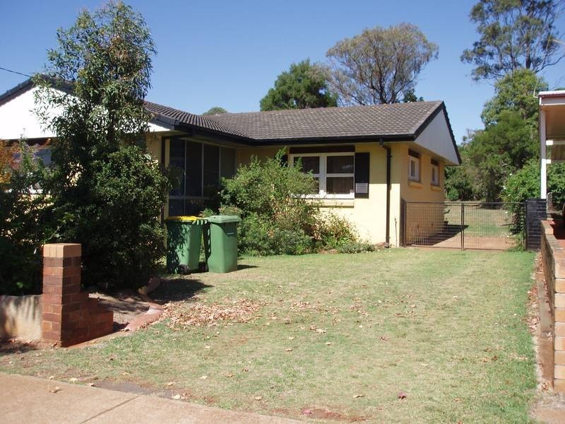 310 SOUTH STREET, Harristown QLD 4350