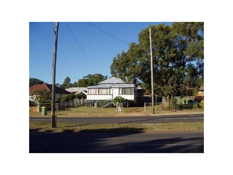 Newtown QLD 4350