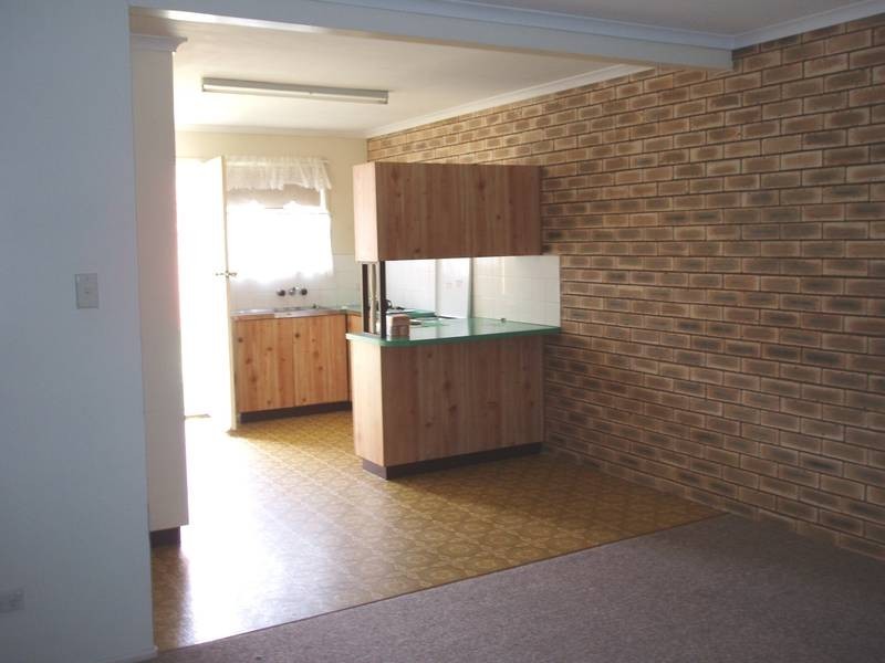 2/19 JENNIFER CRESCENT, Darling Heights QLD 4350