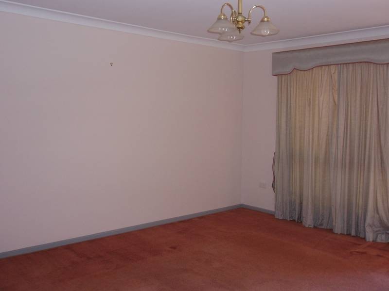 11/2 ROSER CLOSE, Kearneys Spring QLD 4350