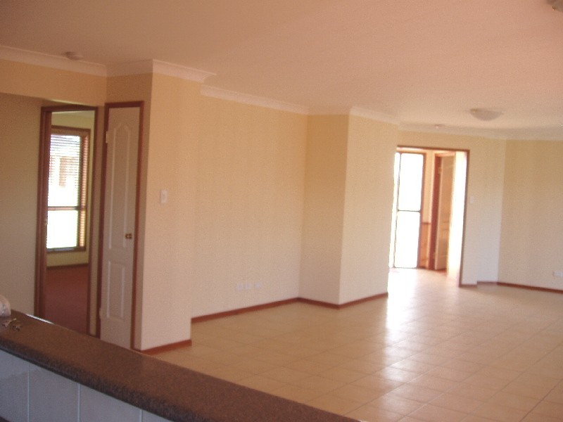 Middle Ridge QLD 4350