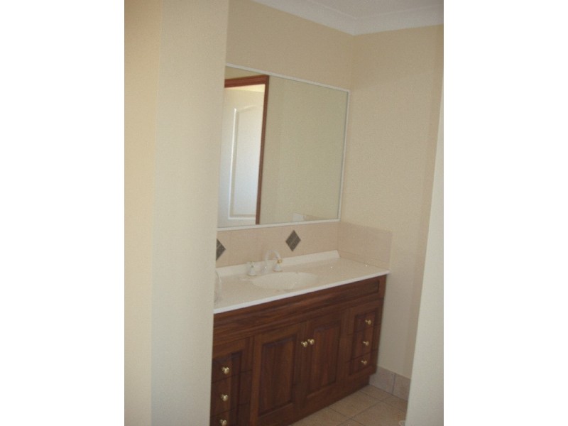 Middle Ridge QLD 4350