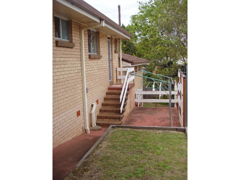 Mount Lofty QLD 4350