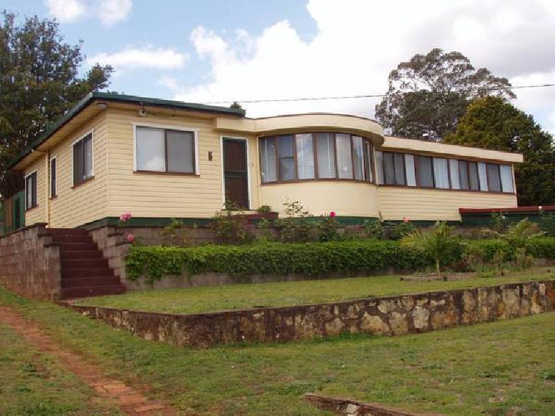 Mount Lofty QLD 4350