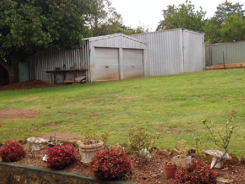 Mount Lofty QLD 4350